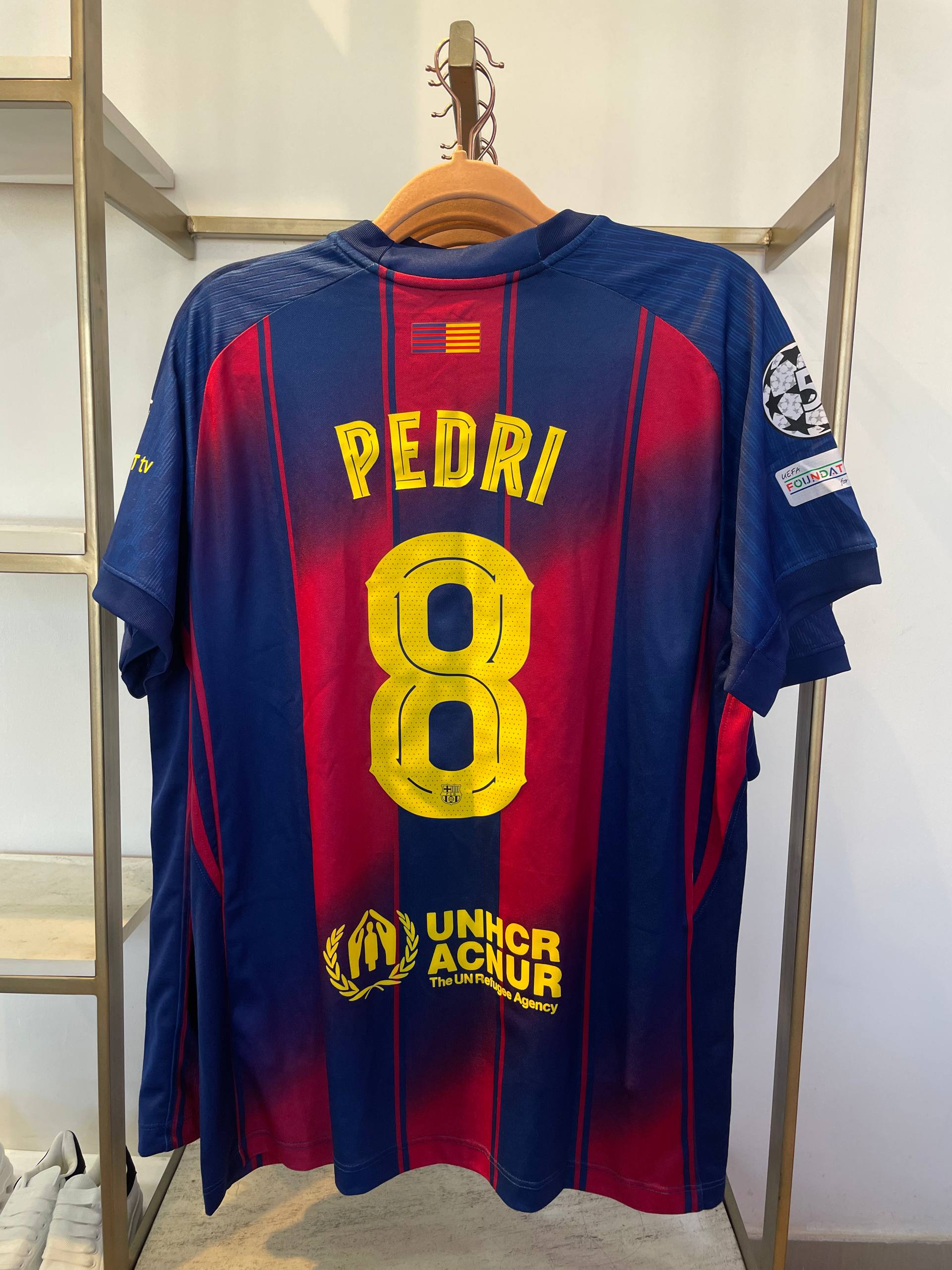 BARCELONA LOCAL PEDRI TERMOSELLADA