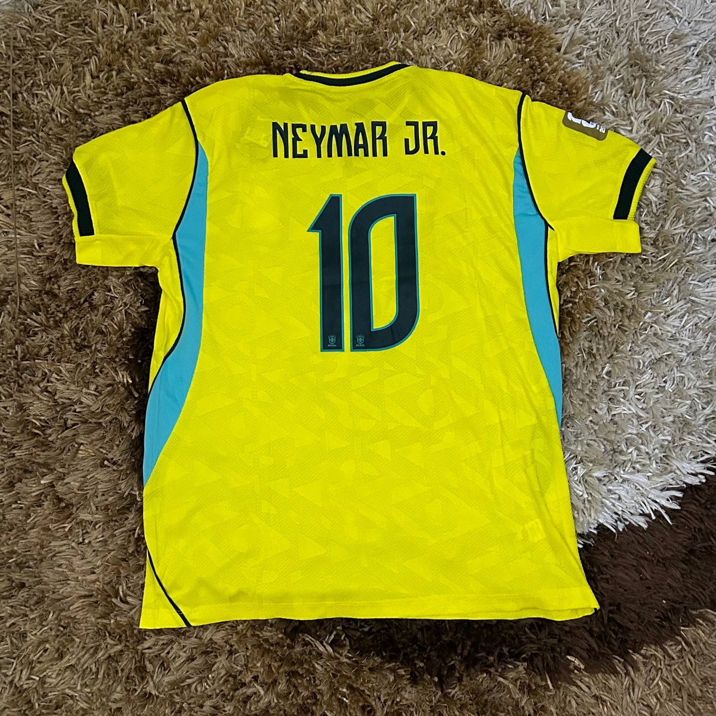 BRASIL LOCAL NEYMAR TERMOSELLADA